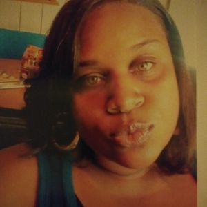 Meet your Posher, Akesha